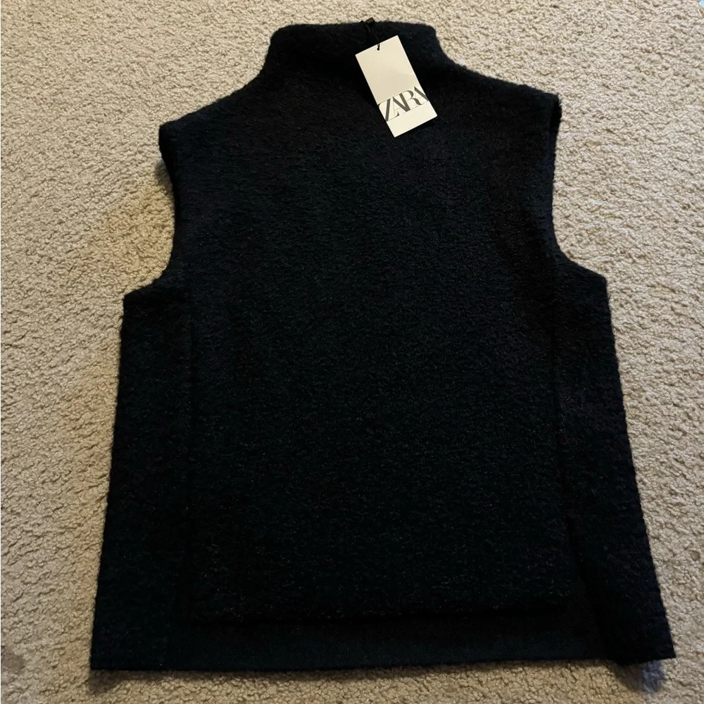 Zara Black Sleeveless Mock Neck Knit Top